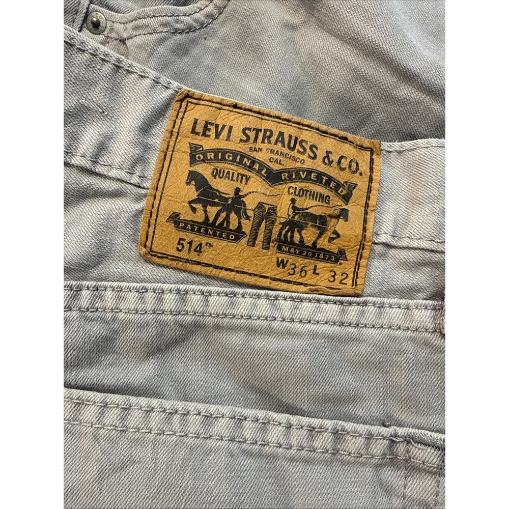 Levi's 514 Jeans Mens 36x32 Gray Straight Fit Denim Pants
